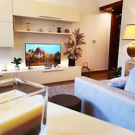 King Como Lake Center 9 Posti Letto- Grande Terrazza - 2 Bagni Privati Dış mekan fotoğraf