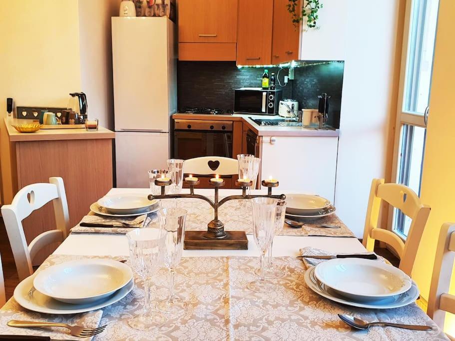 King Como Lake Center 9 Posti Letto- Grande Terrazza - 2 Bagni Privati Dış mekan fotoğraf