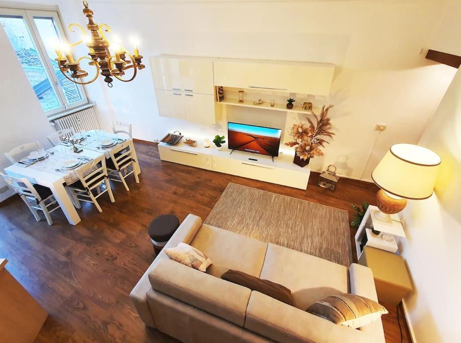 King Como Lake Center 9 Posti Letto- Grande Terrazza - 2 Bagni Privati Dış mekan fotoğraf