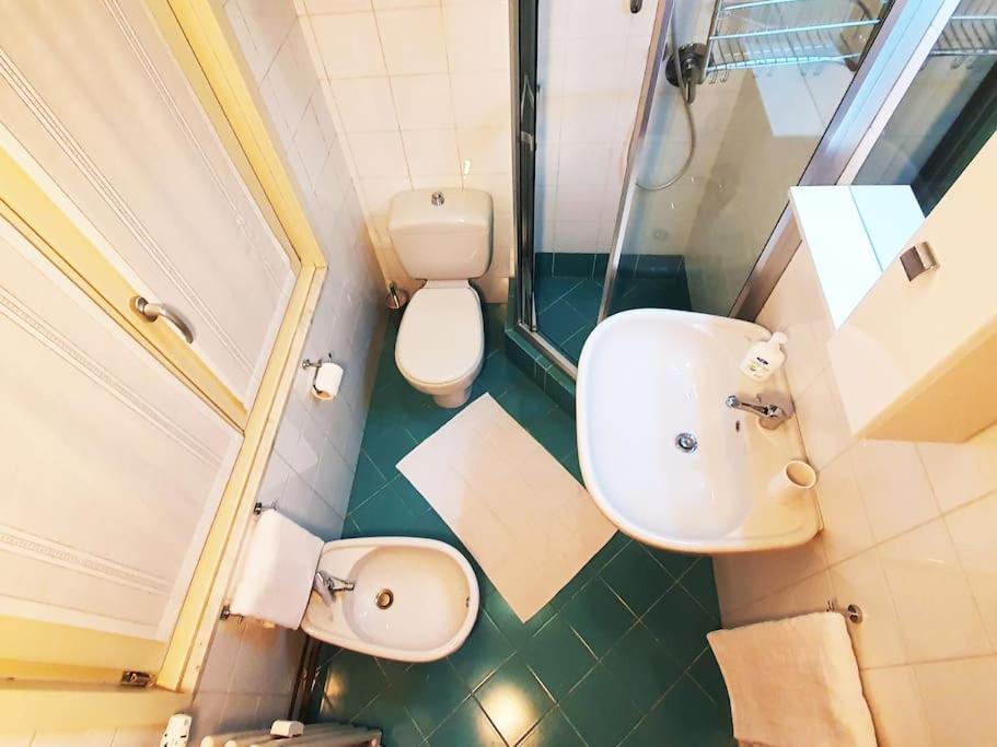 King Como Lake Center 9 Posti Letto- Grande Terrazza - 2 Bagni Privati Dış mekan fotoğraf