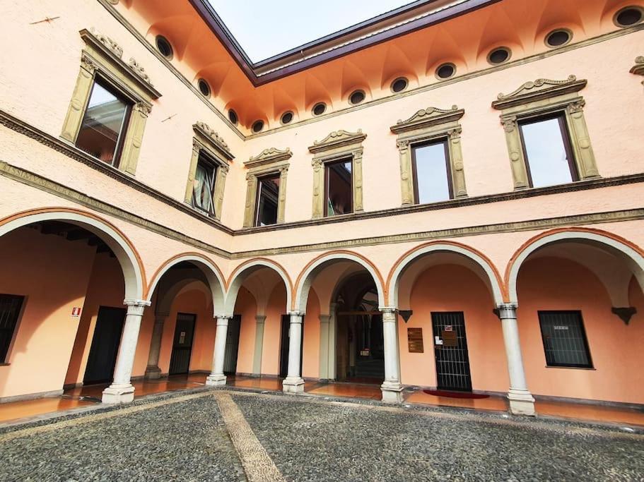 King Como Lake Center 9 Posti Letto- Grande Terrazza - 2 Bagni Privati Dış mekan fotoğraf