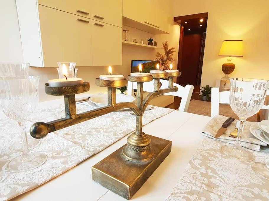 King Como Lake Center 9 Posti Letto- Grande Terrazza - 2 Bagni Privati Dış mekan fotoğraf